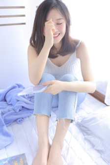 年轻的女学生3